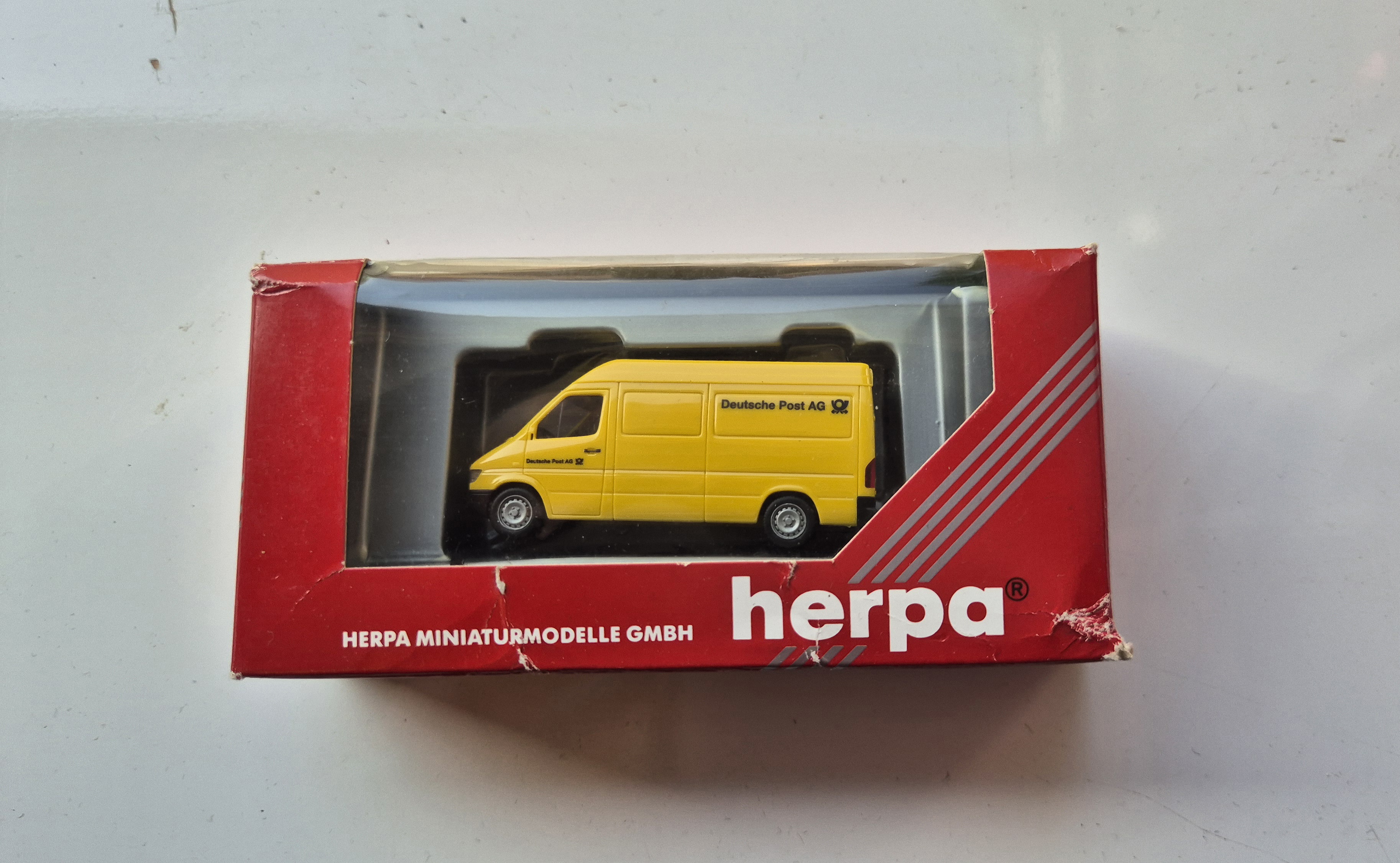 Mercedes Benz Sprinter Deutsche Post 1:87 Herpa 04268 
