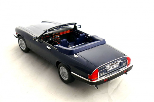 Jaguar XJ-S Cabriolet 1988 blau met. 1:18 Norev