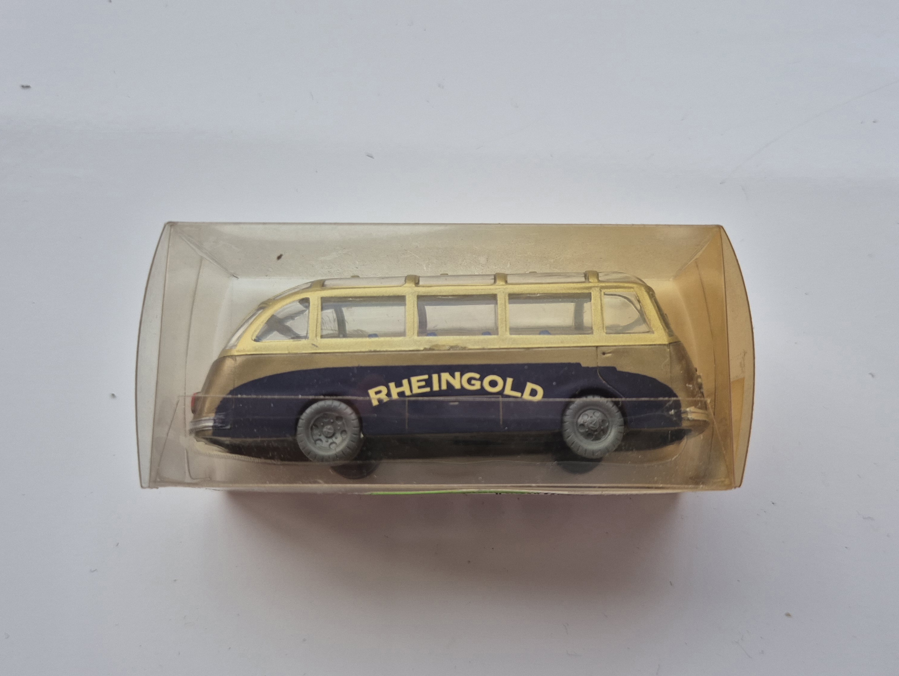 Kässbohrer Setra S& Rheingold 1:87 Bayern Modell 09997