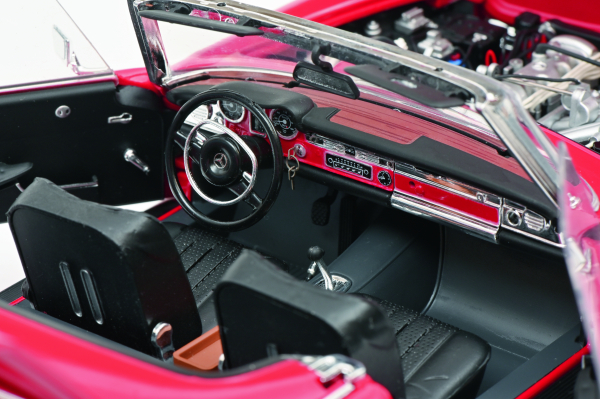 Mercedes Benz 280SL rot/schwarz Pagode 1:18 Schuco 
