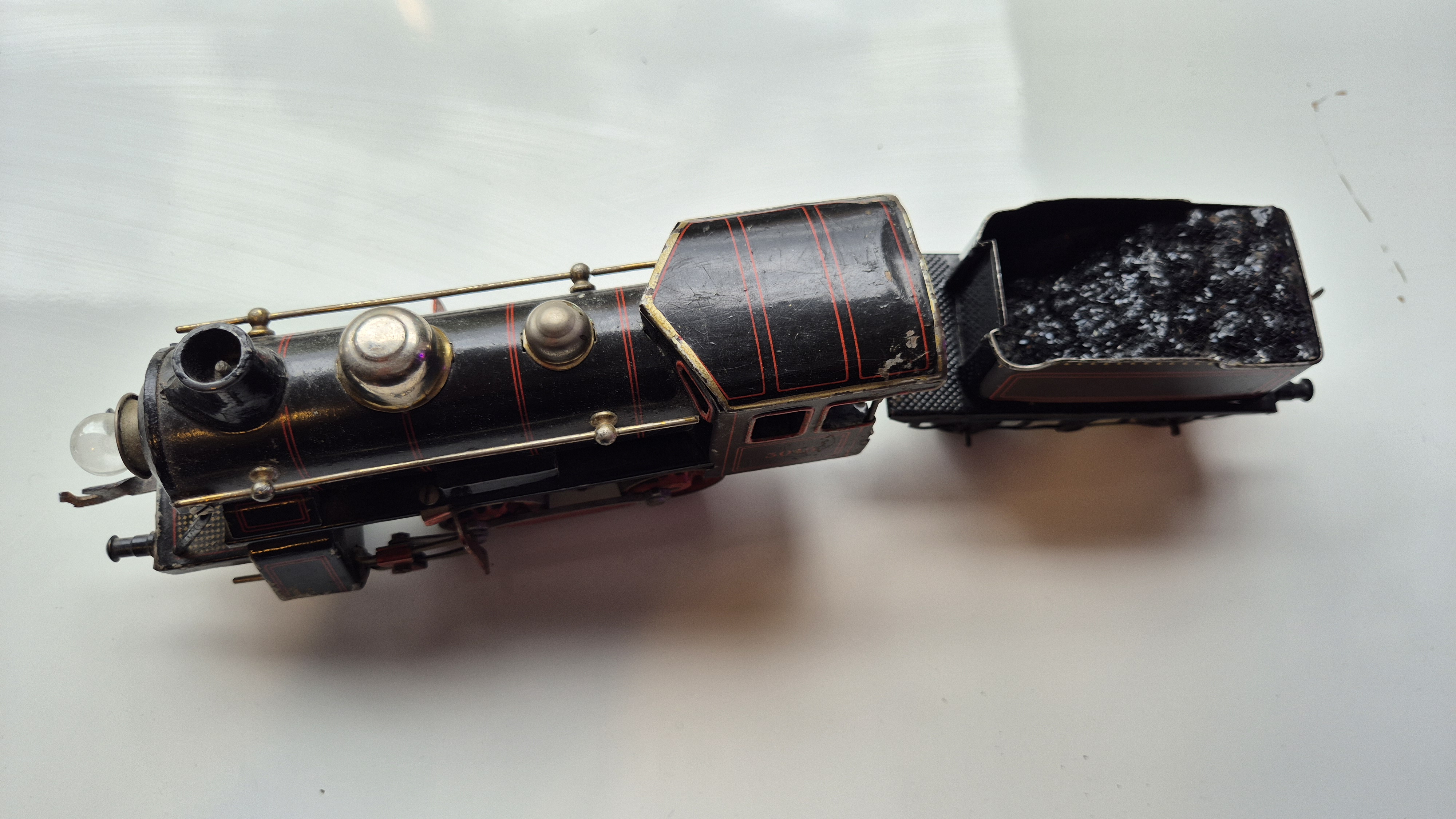 Spur 0 Dampflokomotive 3015 mit Tender Bing