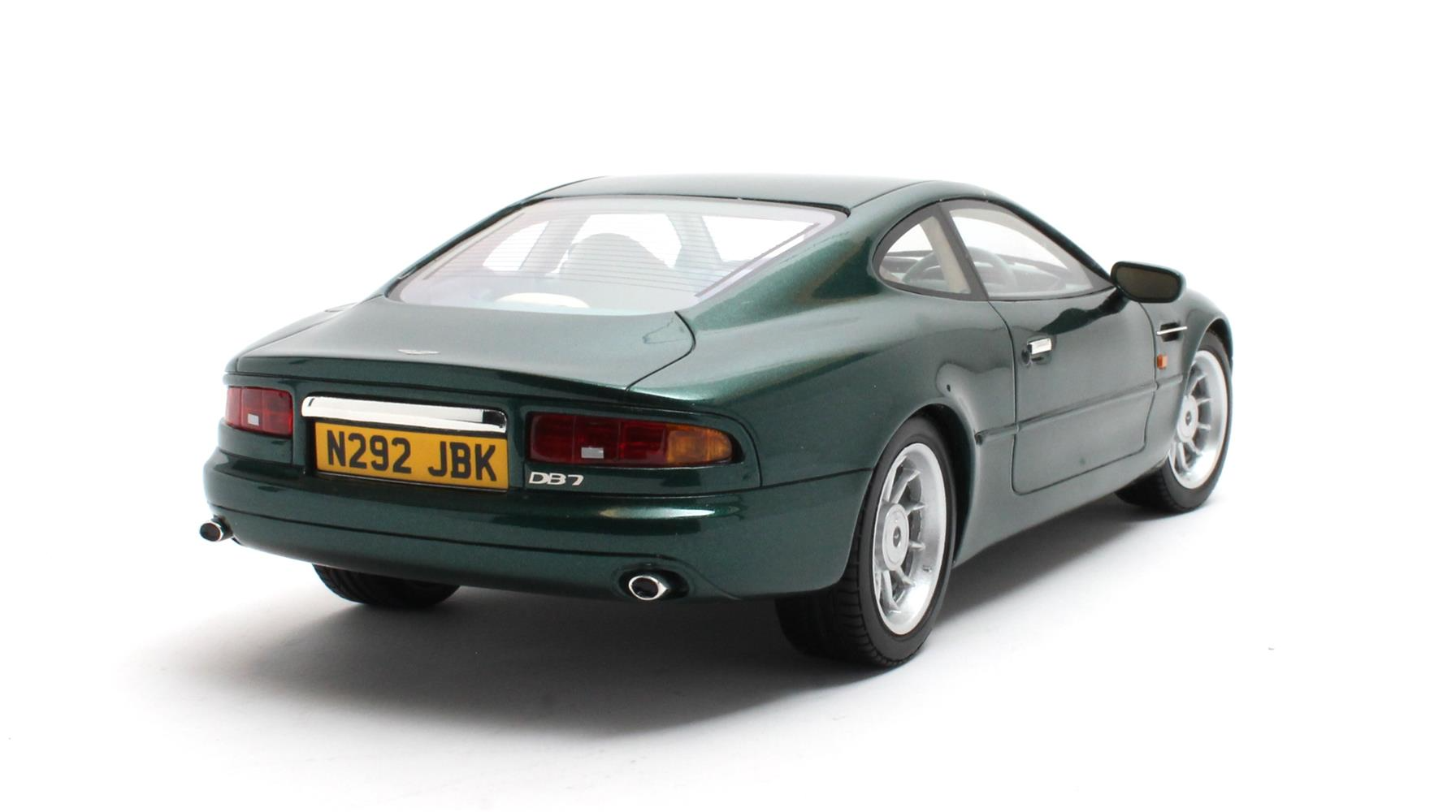 Aston Martin DB7 Bowland Buckingham green 93-99 1:18 Cult Scale Models