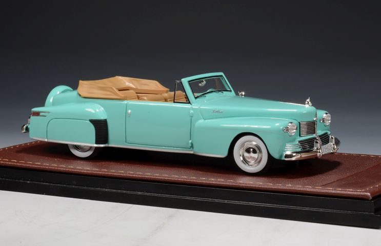 Lincoln Continental Cabriolet Open roof - Suwanee Green 1942 GLM100803  1:43  GLM