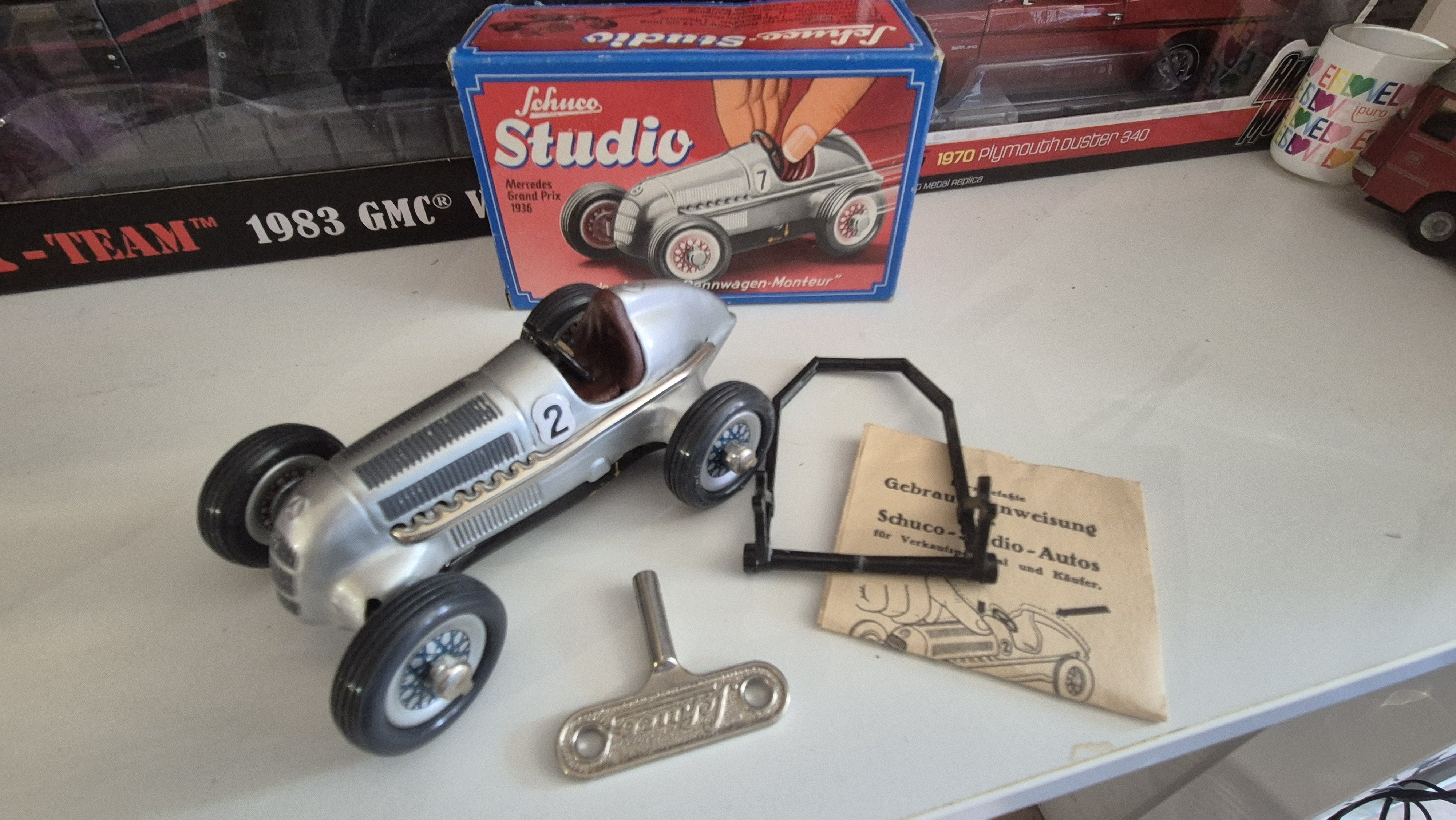 Mercedes Silberpfeil Studio 1050 SCHUCO *Vintage* Blechspielzeug 