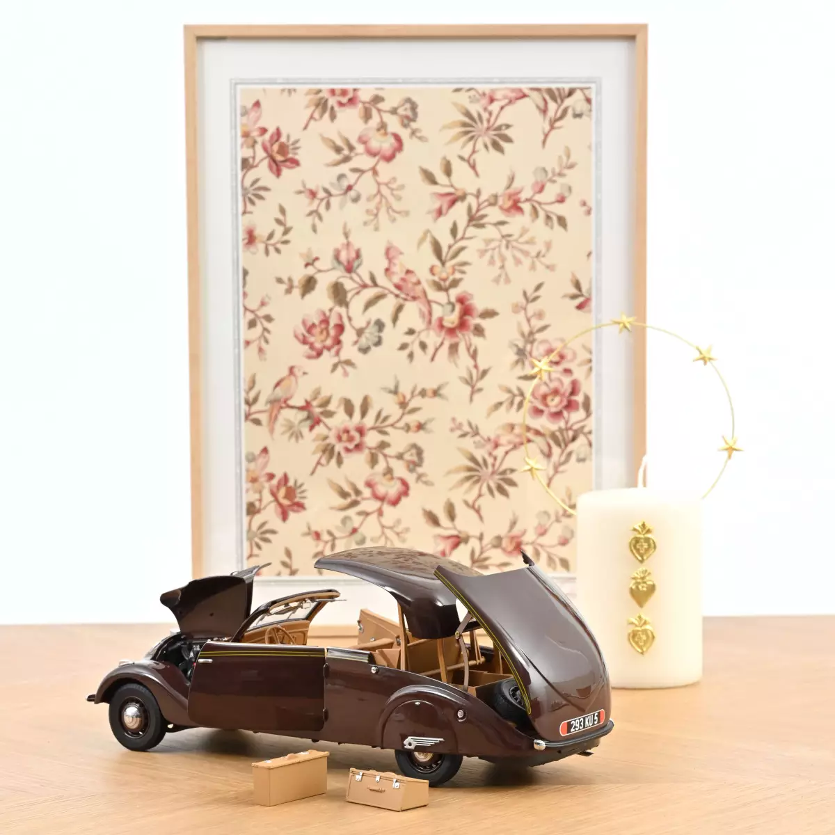 Peugeot 402 Eclipse 1937 Chocolat 1:18 Norev