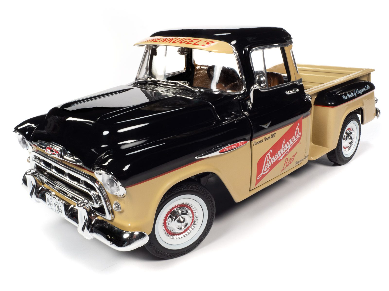 CHEVROLET 3100 STEPSIDE PICKUP TRUCK LEINENKUGLE’S 1:18 Autoworld