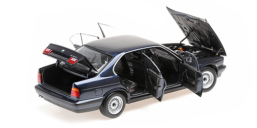 BMW 535i E34 1988 blau met. 1:18 Minichamps