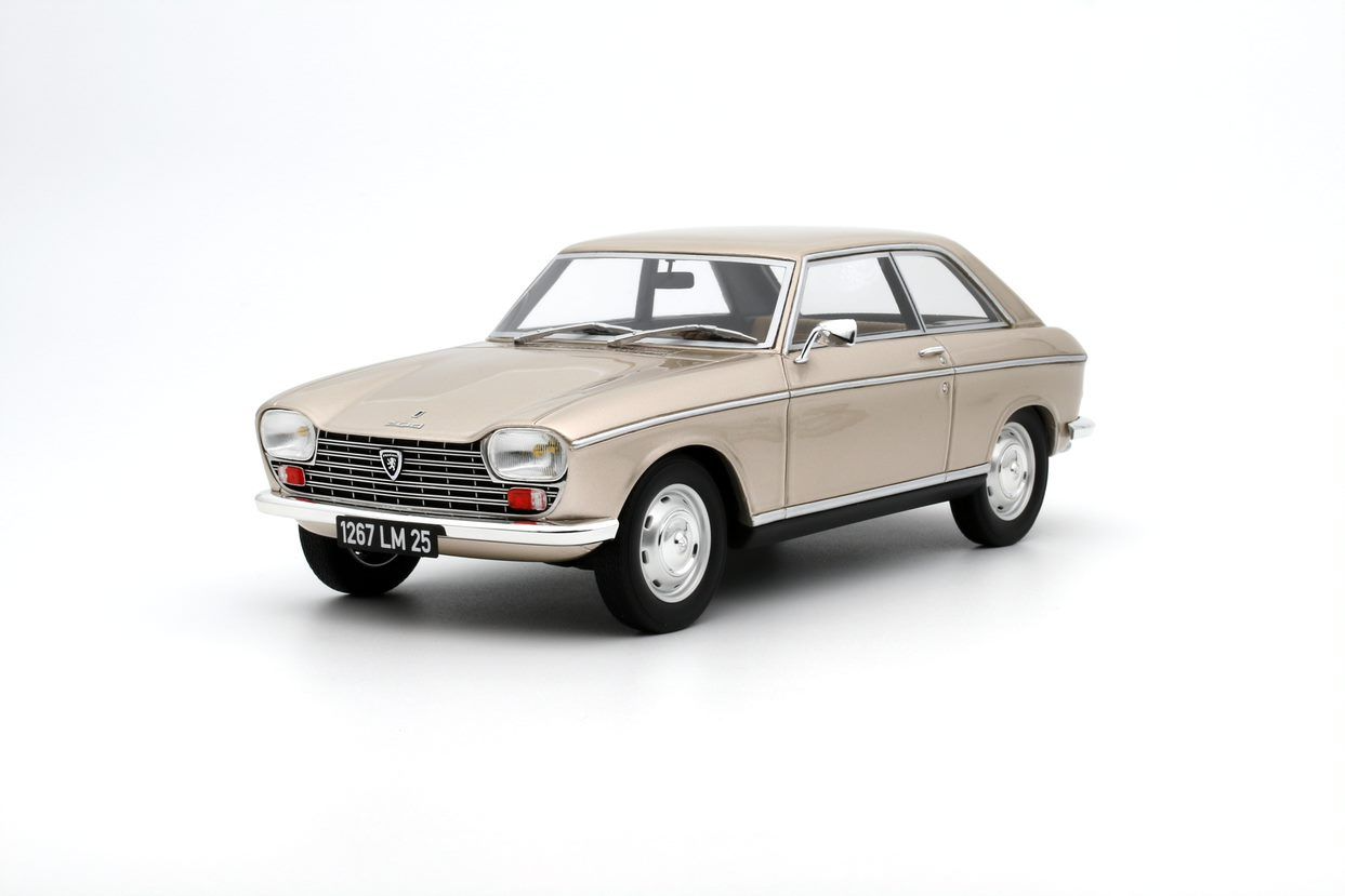 Peugeot 204 Coupe Beige 1965 OT1024 1:18 Otto Models