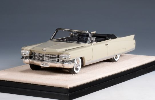 Cadillac Eldorado Biarritz Open Roof Bahama Sand 1963 STM63005 1:43  GLM Stamp Models 