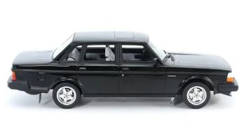 Volvo 244 Turbo - black DNA000116  1:18  DNA Collectible