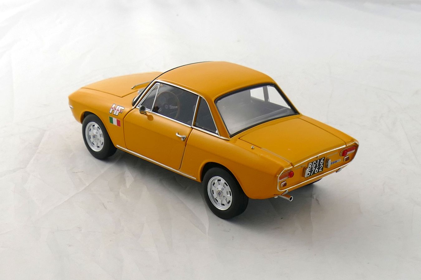 Lancia Fulvia 1600 HF 1971 orange 1:18 Norev 