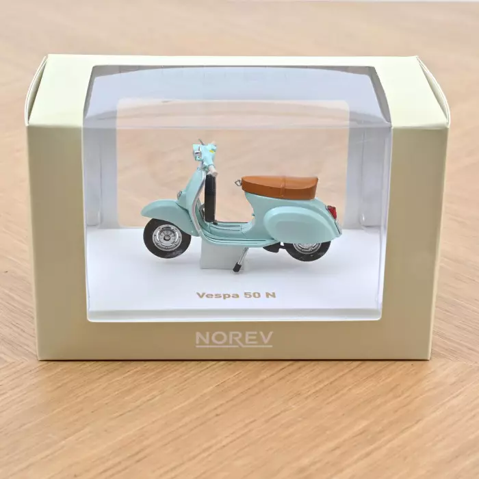 Vespa 50 N 1969 Acqua Marina Blau 1:18 Norev 