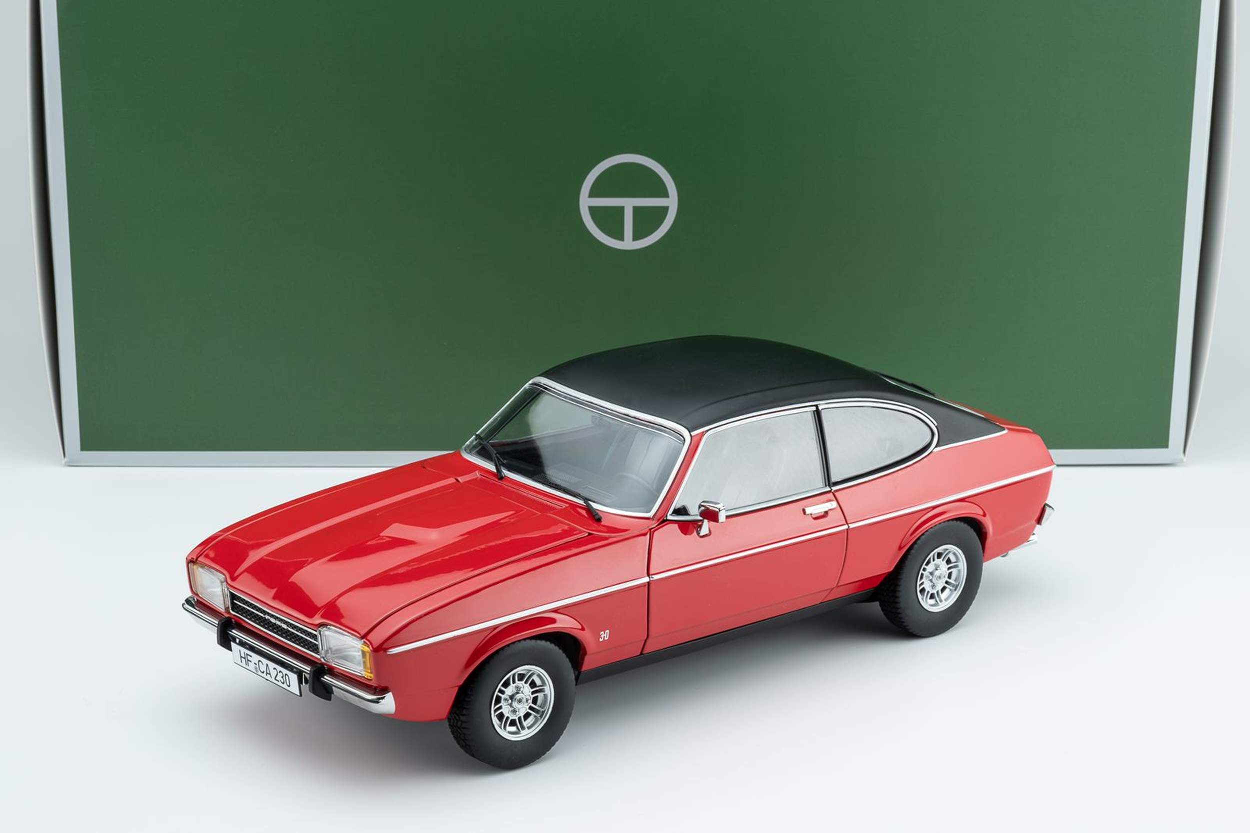 Ford Granda 1:18 Touring Modelcars