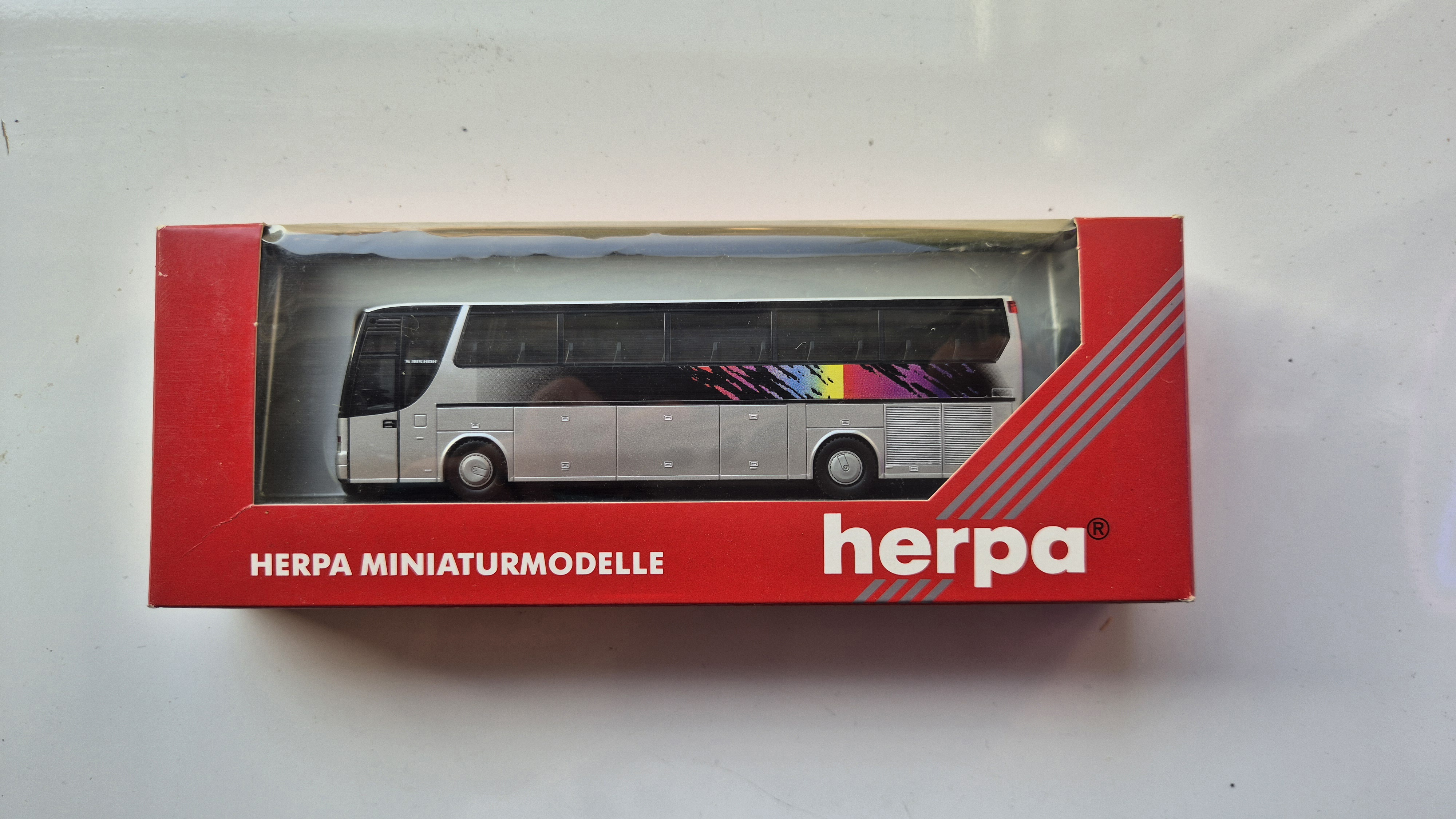 Kässbohrer Setra S315 1:87 Herpa  143518