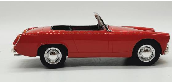 Austin Healey Sprite MKII rot 1961 1:18 Cult Scale Models