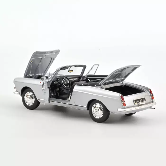 Peugeot 404 Cabriolet 1967 Silber 1:18 Norev