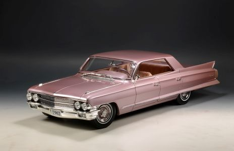 Cadillac Sedan de Ville heather metallic STM1962502   1:18 GLM  Stamp Models