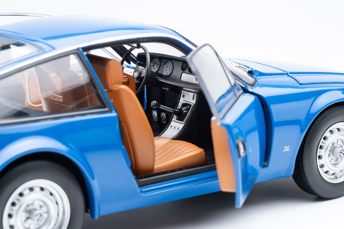 Alfa Romeo Junior Zagato 1969 - Blu Medio 1:18 Norev