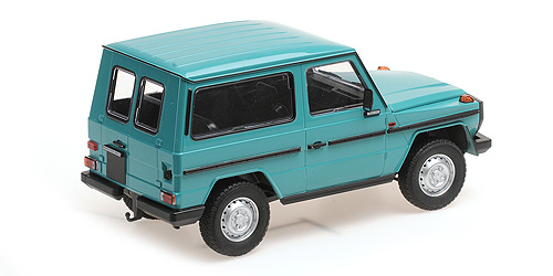 MERCEDES BENZ G-MODEL G Modell SHORT (W460) 1980 TURQUOISE 1:18 Minichamps