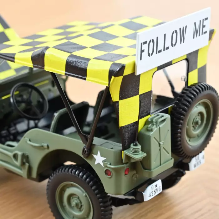 Jeep Armee 1944 Follow Me 1:18 Norev 