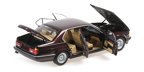 BMW 730I (E32) 1986 RED1:18 Minichamps