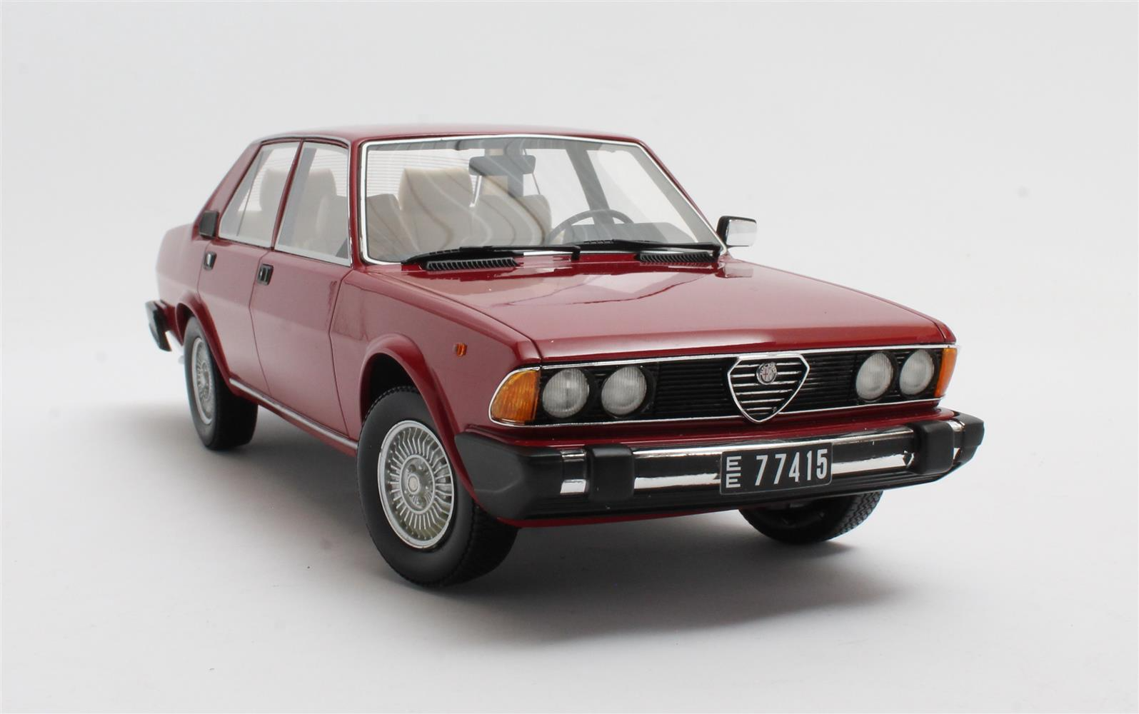 Alfa Romeo Alfa 6 2.5 Red 79-83 1:18 Cult Scale Models 