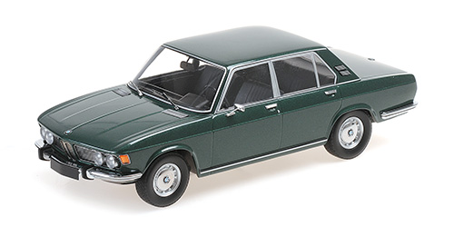 BMW 2500 1968 GREEN METALLIC 1:18 Minichamps