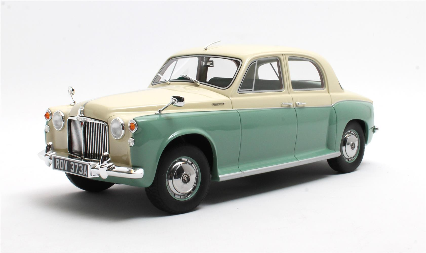 Rover 110 P4 white / green'62-'64 1:18 Cult Scale Models 