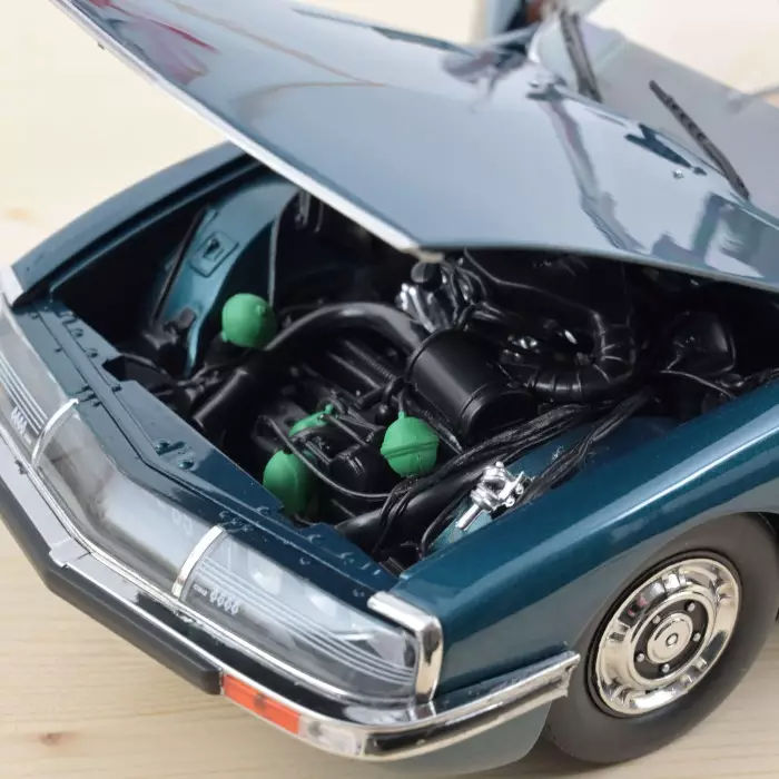Citroen SM (1972) Tropiques Grün 1:18 Norev 