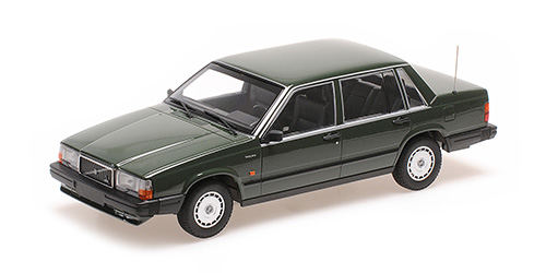 VOLVO 740 GL 1986 DARK GREEN 1:18 Minichamps 