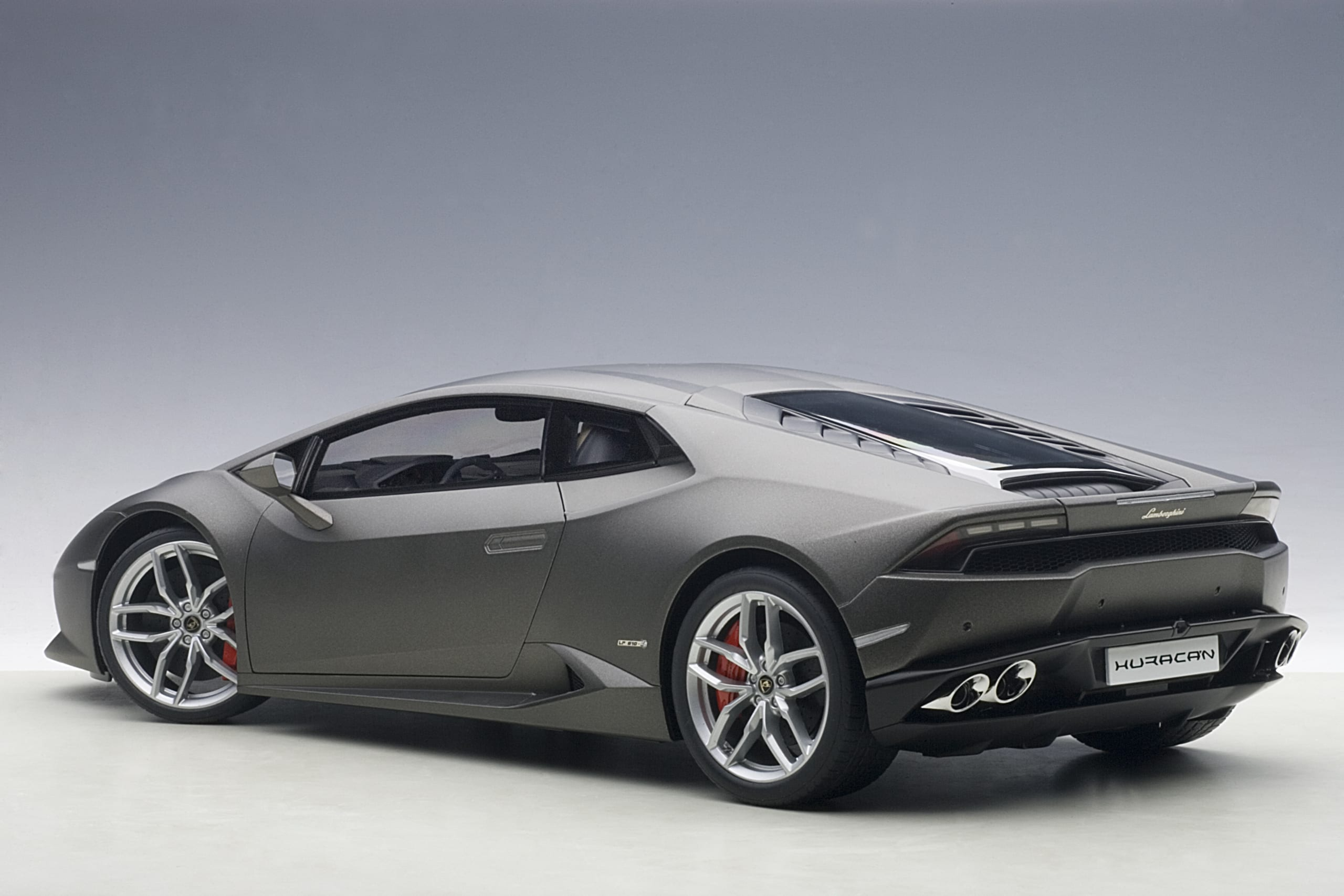 Lamborghini Huracán LP610-4 Grigio Titans Matt Grey  1:12 Autoart