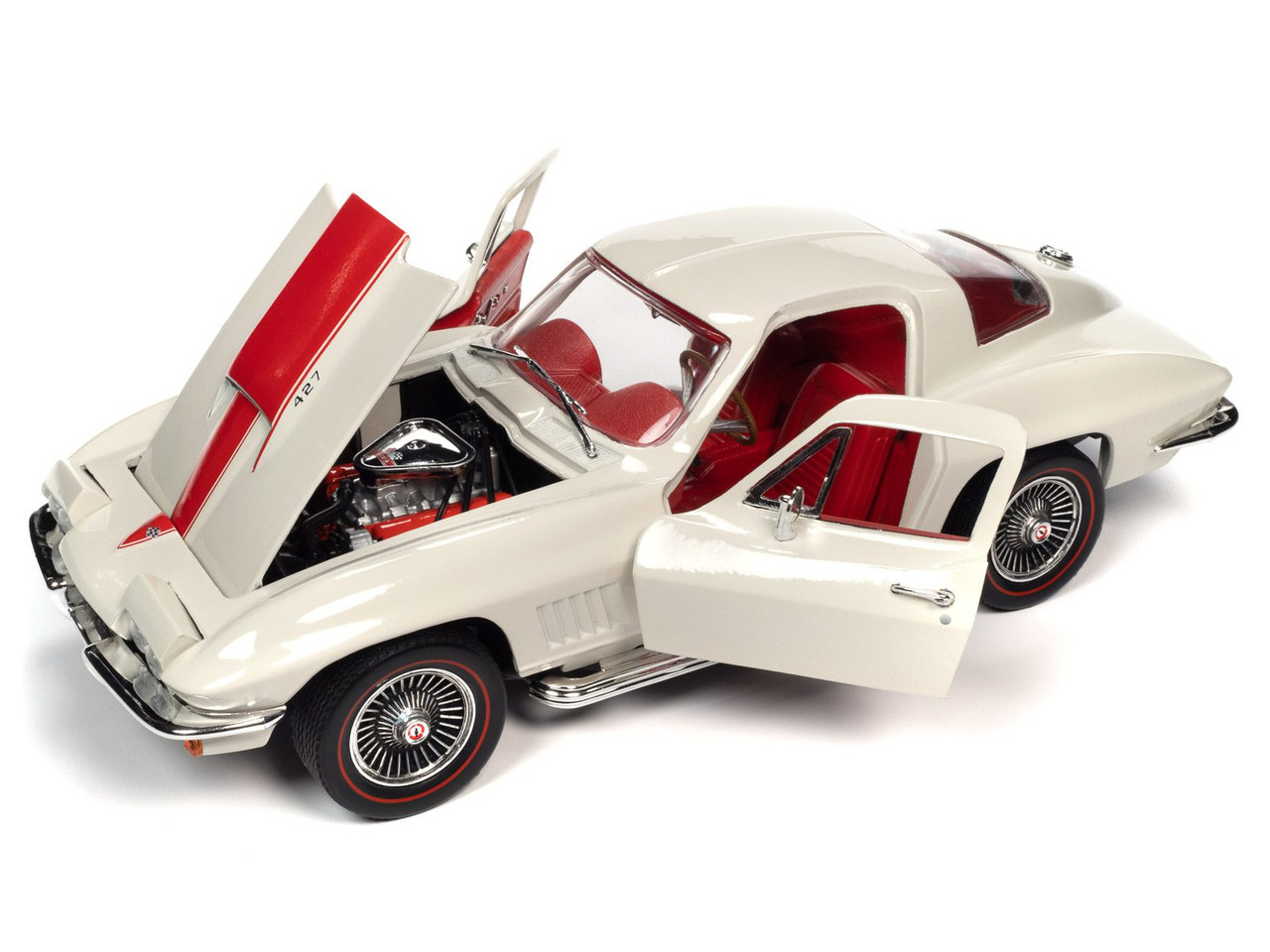 Chevrolet Corvette 427 Coupe White Stinger Stripe AMM1279 1:18 Autoworld