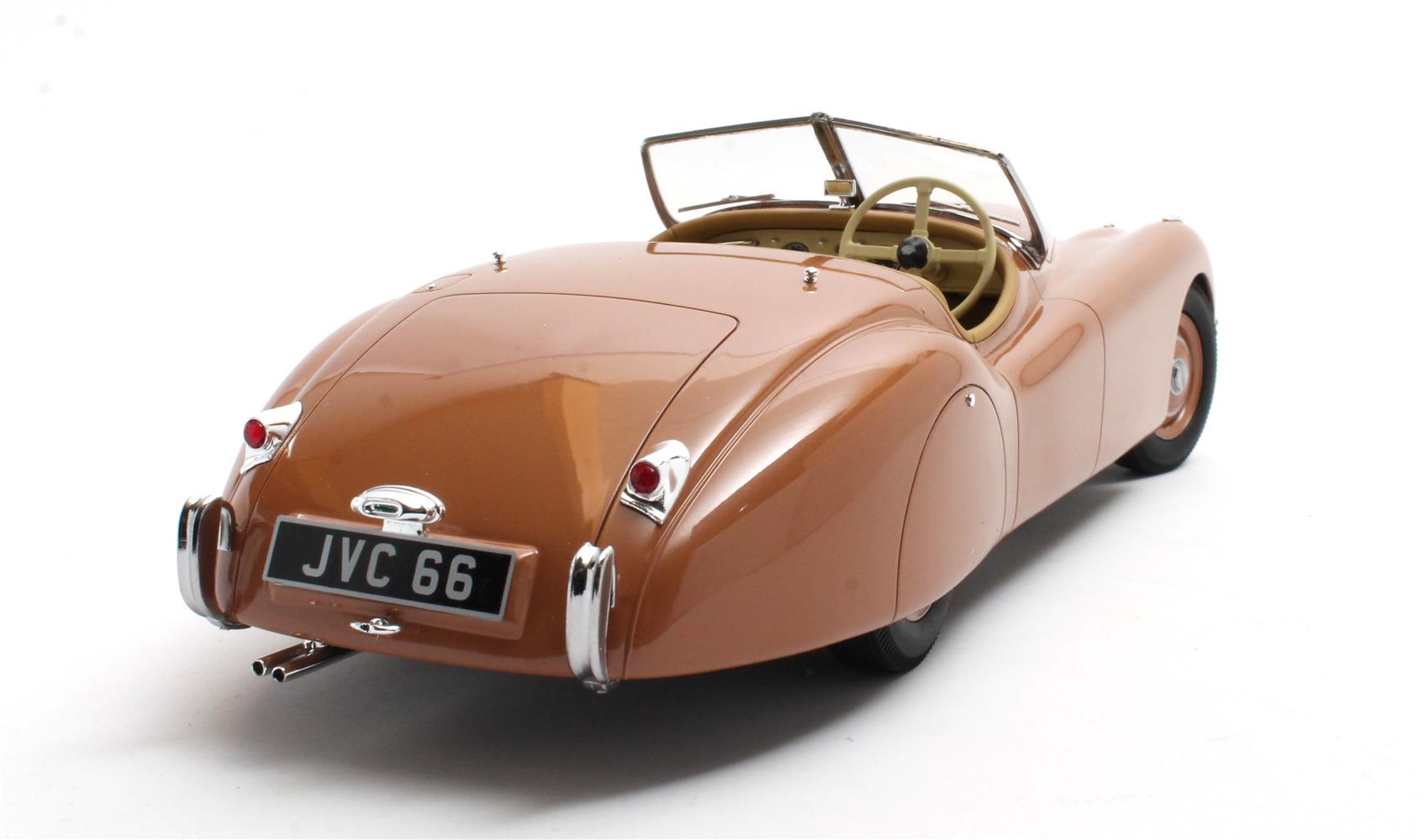 Jaguar XK120 OTS bronce 1948 1:18 Cult Scale Models