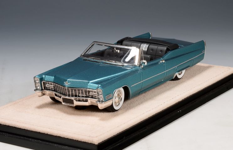 Cadillac de Ville Convertible  Capri Aqua Metallic 1967 STM67703  1:43  GLM Stamp Models