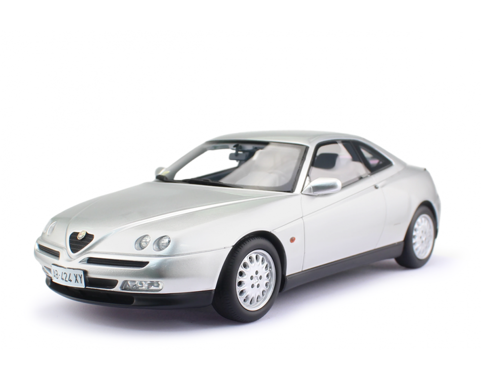 Alfa Romeo GTV 2.0 T-Spark 16 V GRIGIO CHIARO MET. 1995  LM192F  1:18 Laudoracing Model