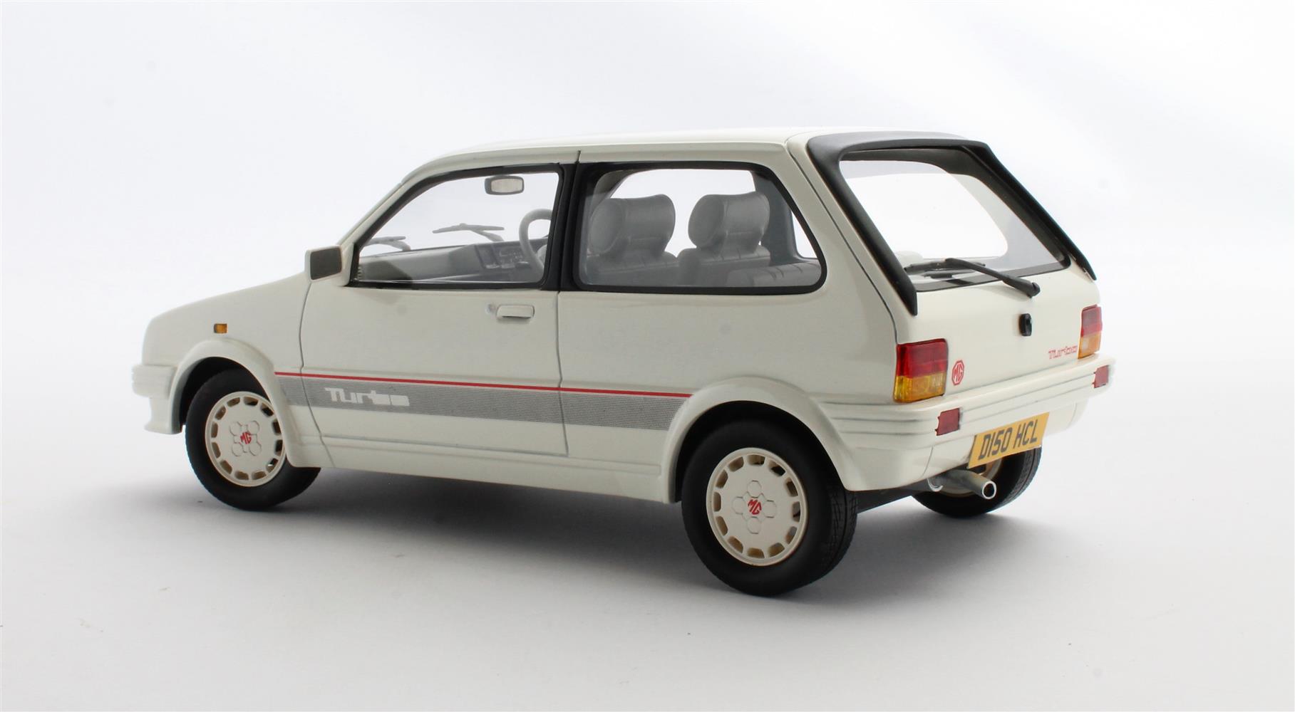 MG Metro Turbo white '86-'90 1:18 Cult Scale Models
