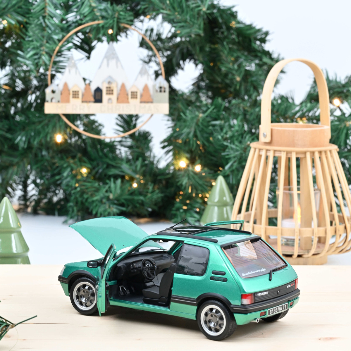Peugeot 205 GTi Griffe 1991 Grûn 1:18 Norev 