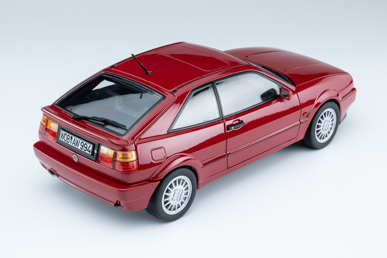 Volkswagen Corrado G60  red 1:18 Norev