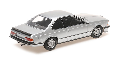 BMW 635 CSI 1982 Silver 1:18 Minichamps