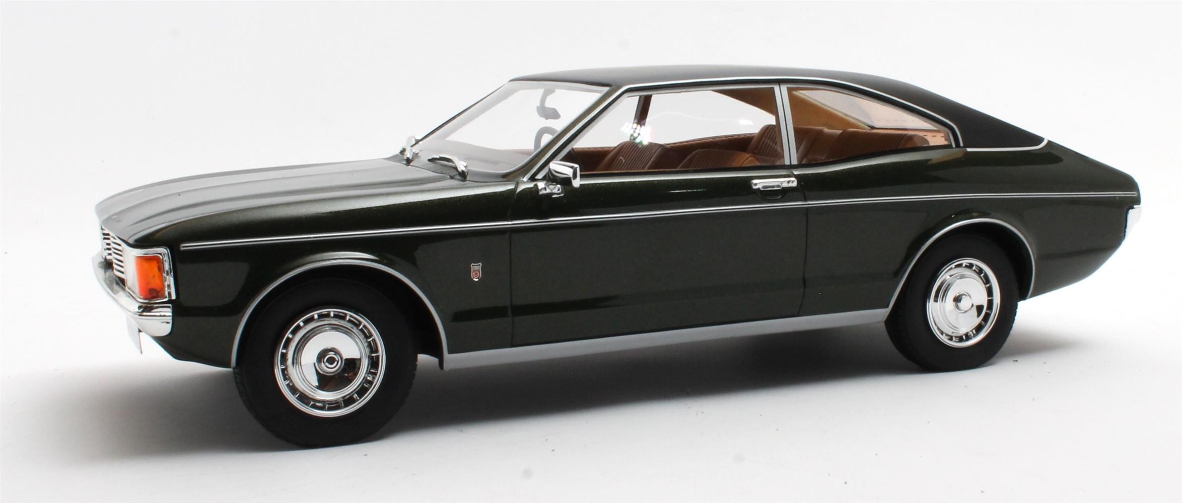 Ford Granada 1972 Coupe green met. 1:18 Cult Scale Models