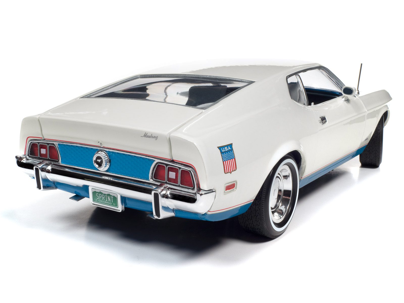 FORD MUSTANG FASTBACK (CLASS OF 1972)  AMM1286 1:18 Autoworld