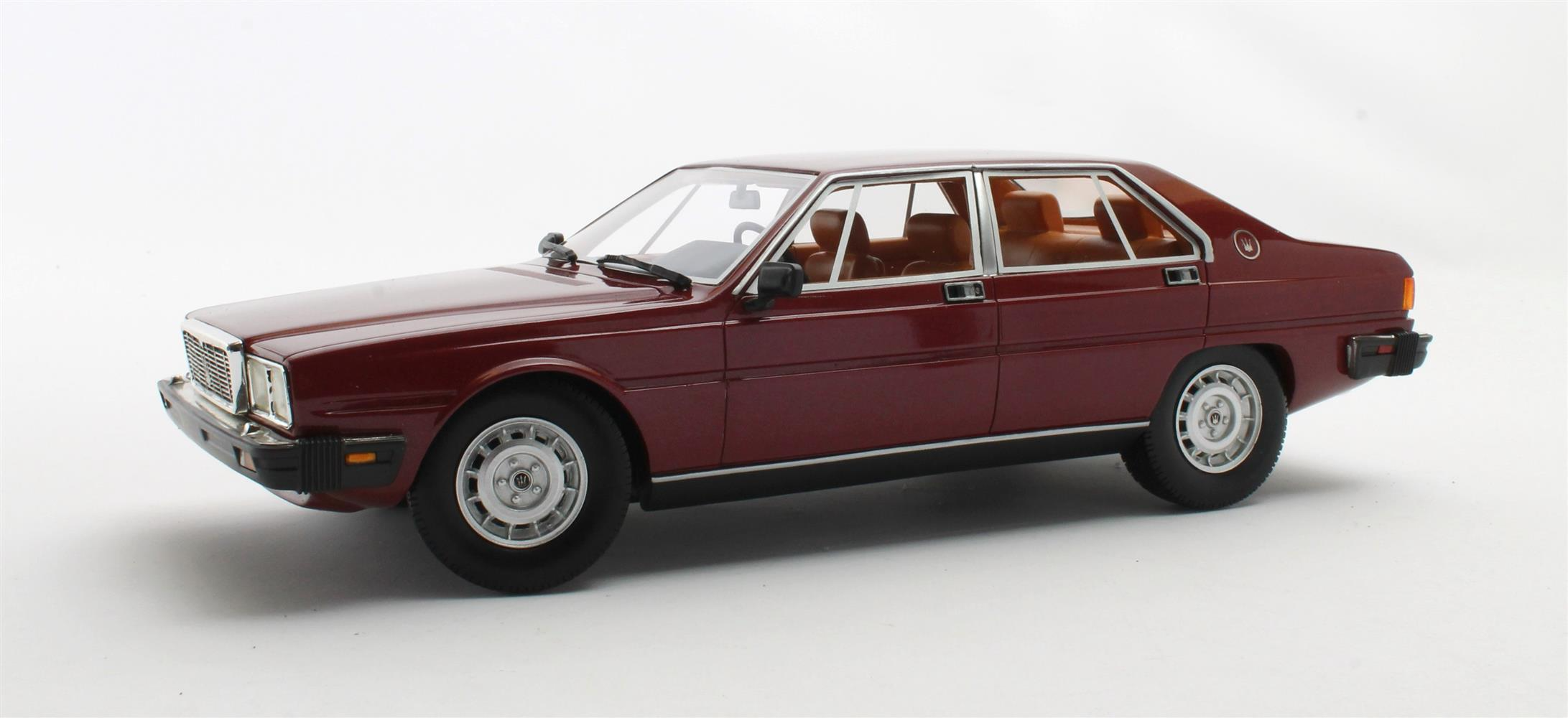 Maserati Quatroporte III red 79-85 1:18 Cult Scale Models