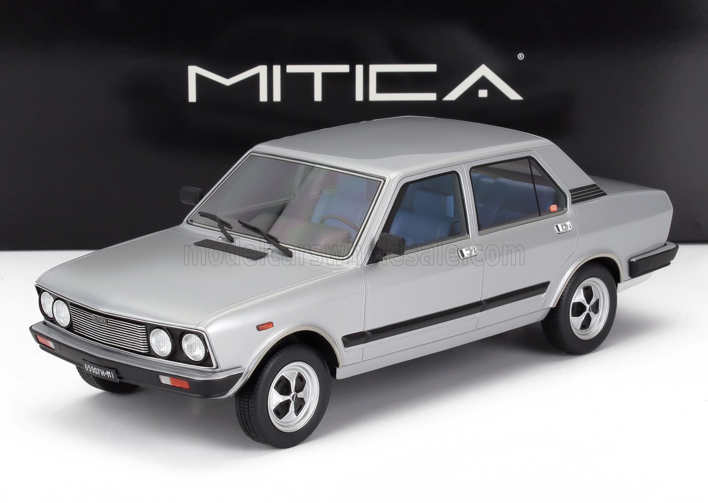 FIAT 132 2000ie 1979  silver 1:18 Mitica FIAT 132 2000ie 1979  silver 1:18 Mitica