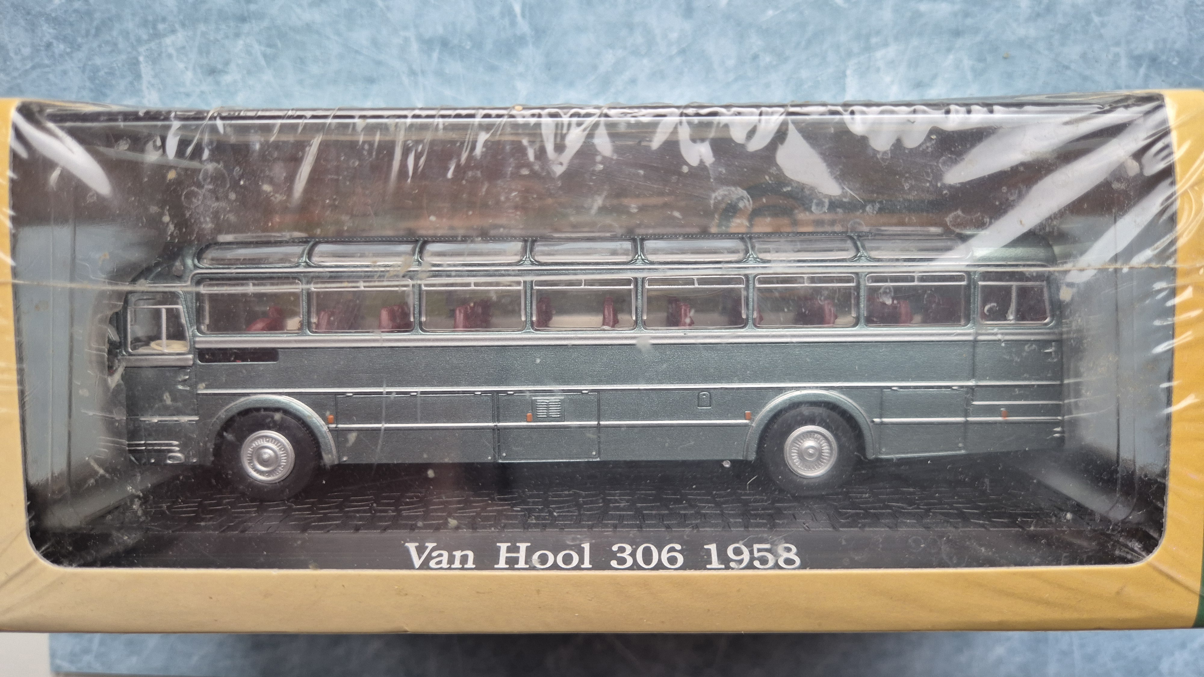 Van Hool 306 1958 1:72 Atlas Bus Collection 