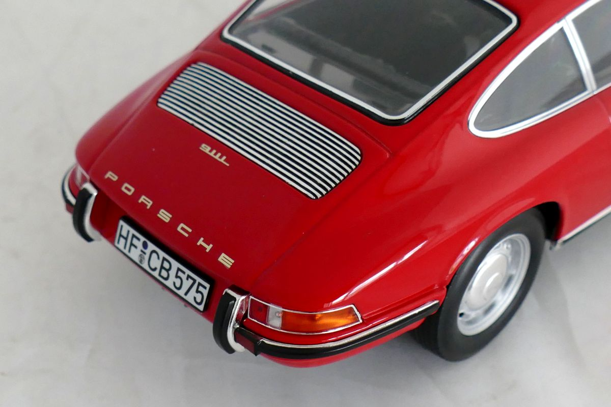 Porsche 911 L (1968) - polo red 187200 1:18 Norev 