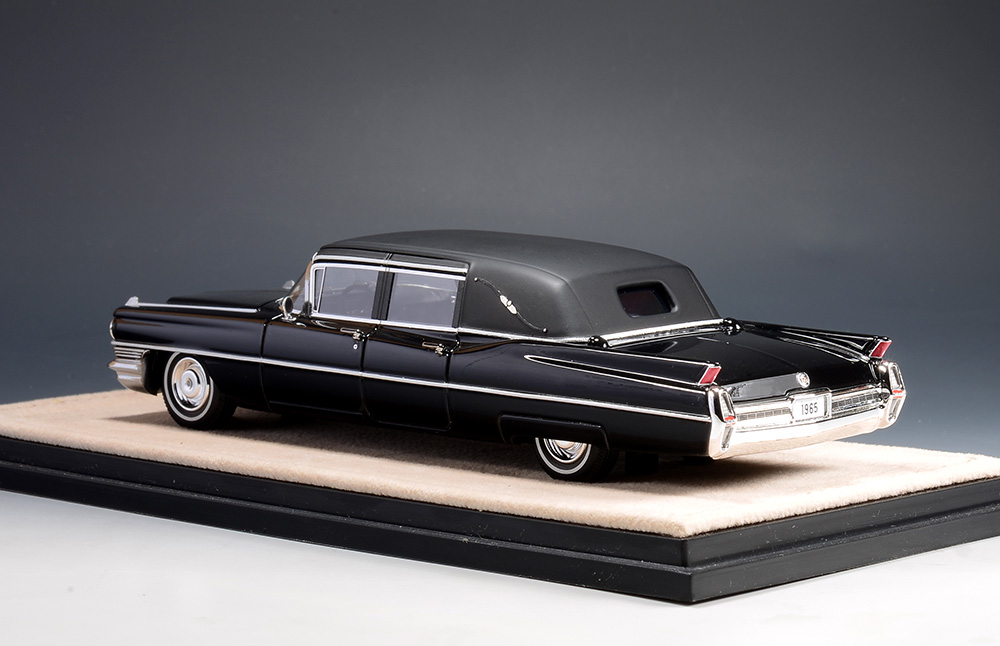 Cadillac Fleetwood Formal Limousine landau top Black 1955 STM65102 1:43 GLM Stamp Models