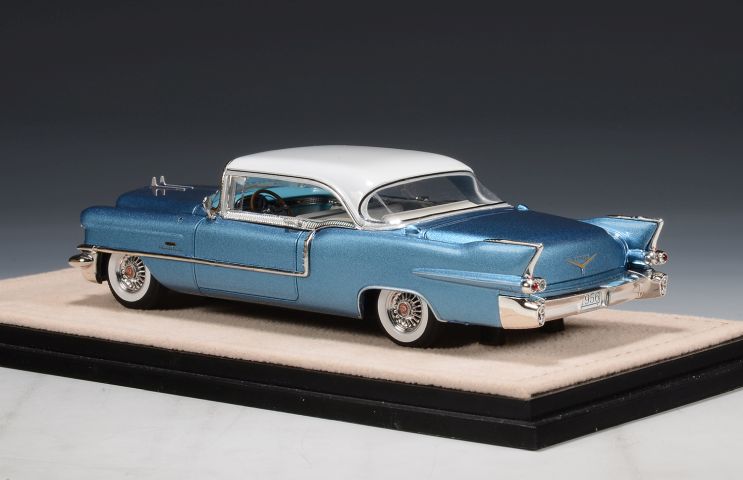 Cadillac Eldorado Seville - Bahama Blue Metallic 1956 STM56003  1:43  GLM Stamp Models