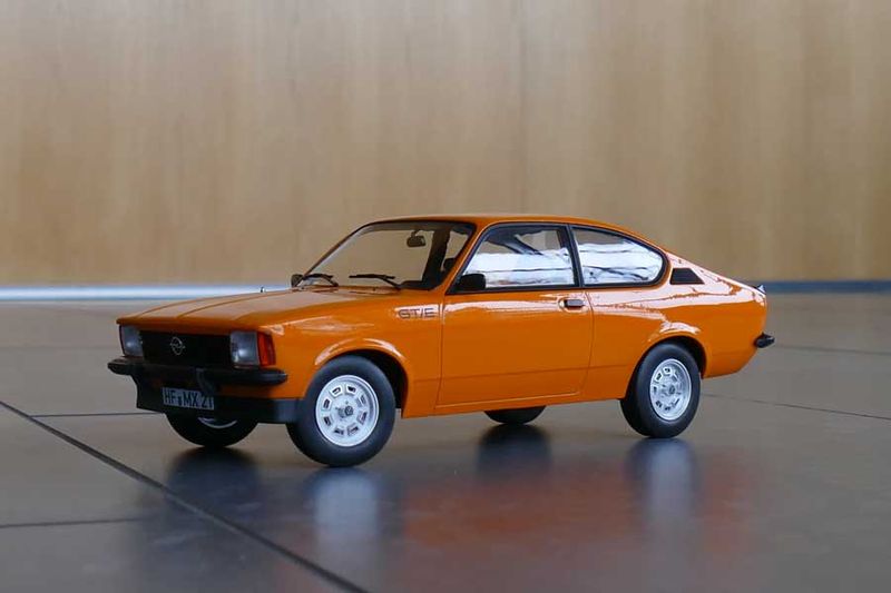 Opel Kadett C Gt/E 1977 orange 1:18 Norev