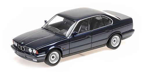 BMW 535i E34 1988 blau met. 1:18 Minichamps