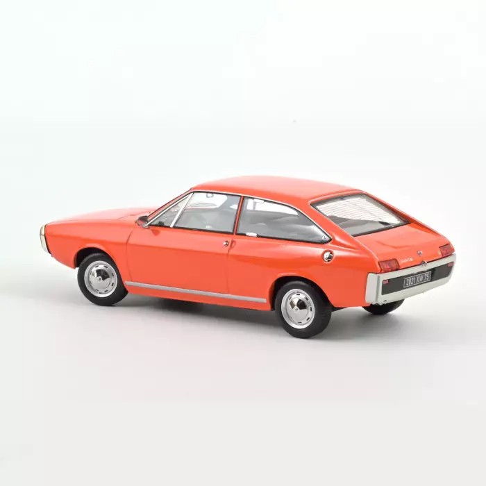 Renault 15 TL 1973 orange 1:18 Norev
